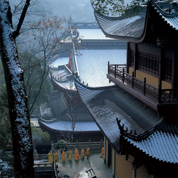 济公活佛居住的灵隐寺.